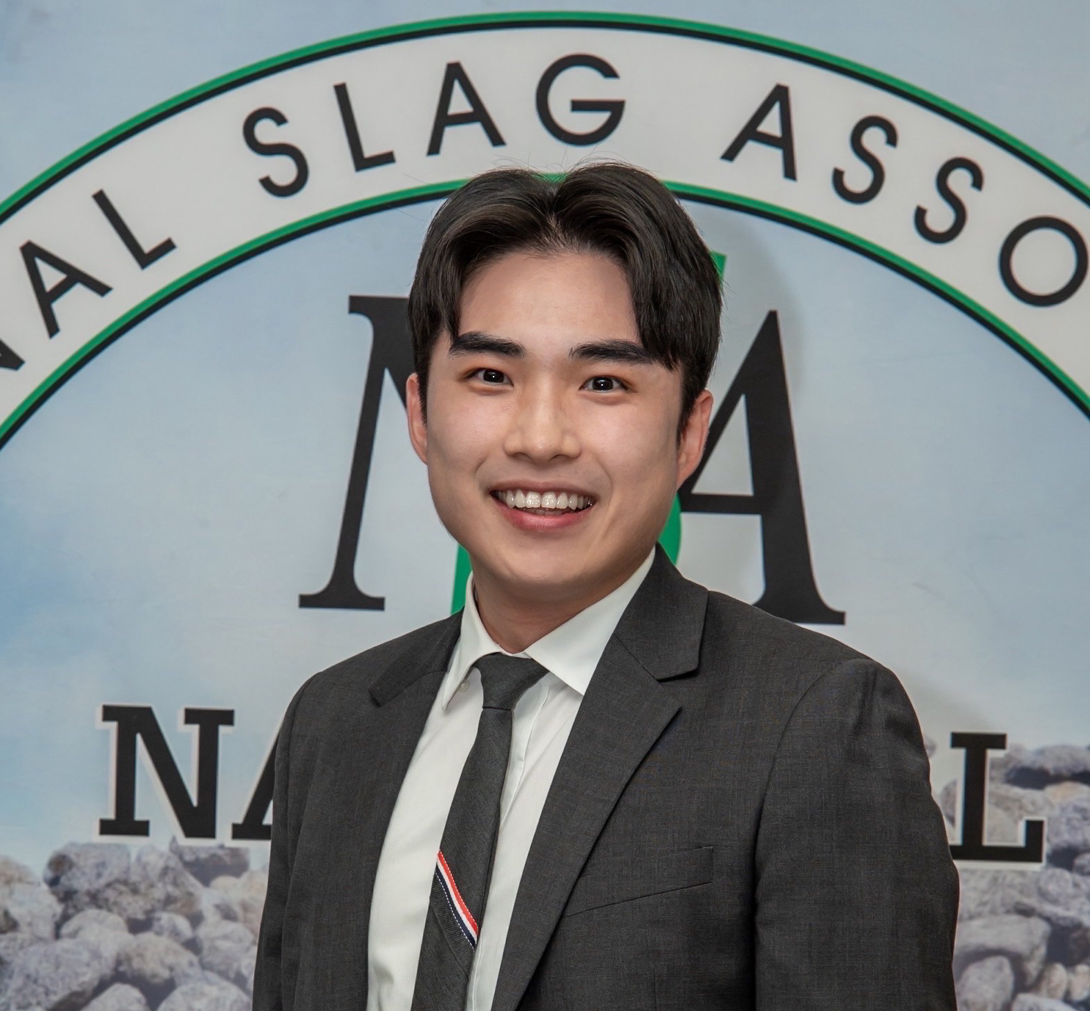 Kong earns first place at National Slag Association meeting | Illinois ...