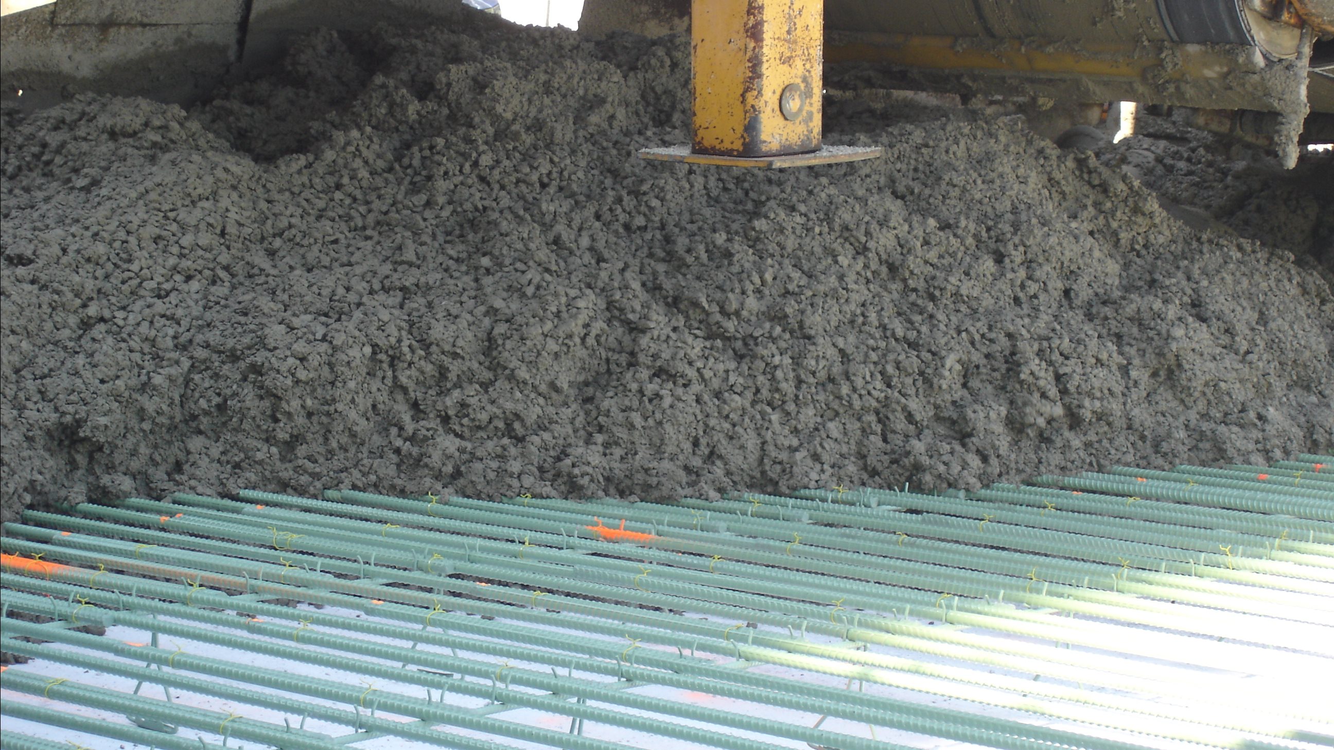 Photo courtesy of the Concrete Reinforcing Steel Institute. Paving continuously reinforced concrete pavement &amp;amp;amp;amp;amp;amp;mdash; a predominant pavement type on interstates in Illinois &amp;amp;amp;amp;amp;amp;mdash; around reinforcing steel using a&amp;amp;amp;amp;amp;amp;nbsp;slipform paver.